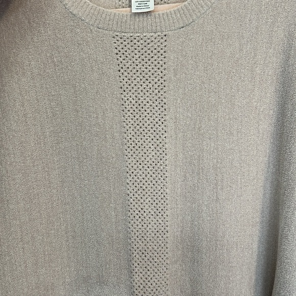 NWOT Barefoot Dreams CozyChic Ultra Lite Hi Lo Poncho - Picture 4 of 5